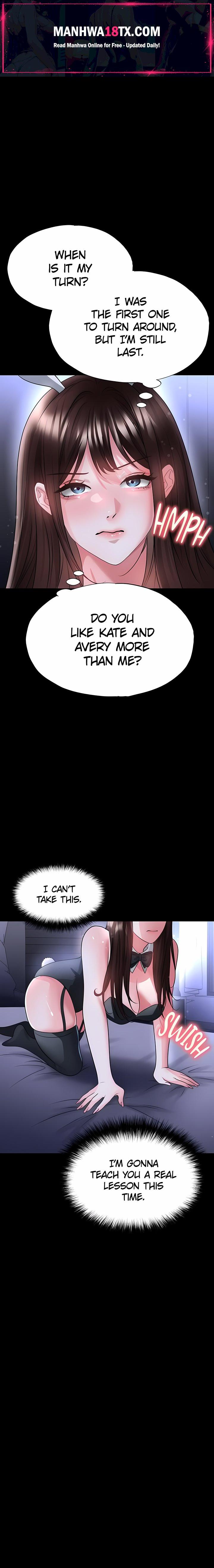 The Hottie’s Good at Football Chapter 77 - Page 1